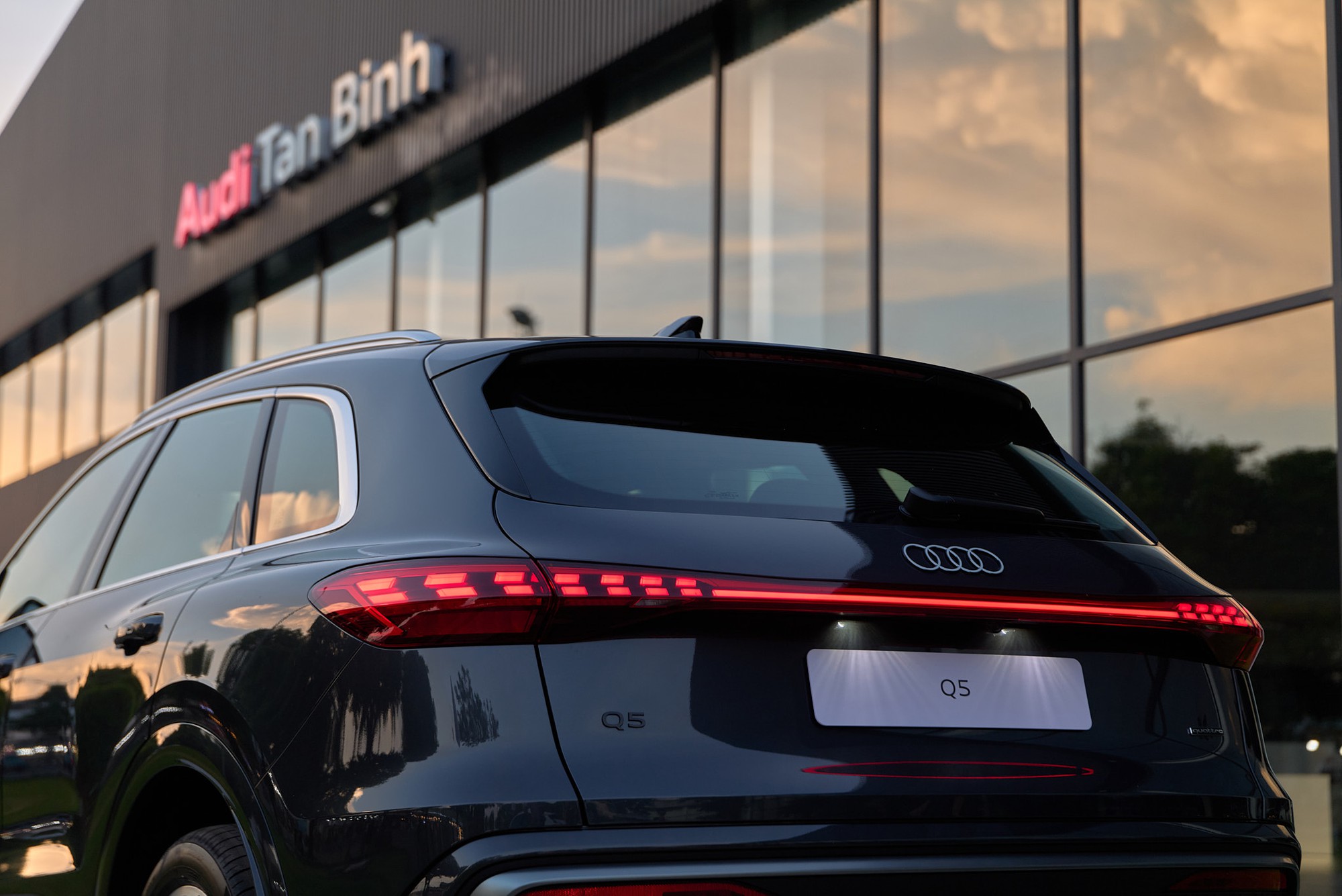 Audi Q5 2026 chốt giá từ 2,849 tỷ đồng tại Việt Nam: 2 kiểu dáng, nền tảng hoàn toàn mới, có ADAS - Ảnh 18.