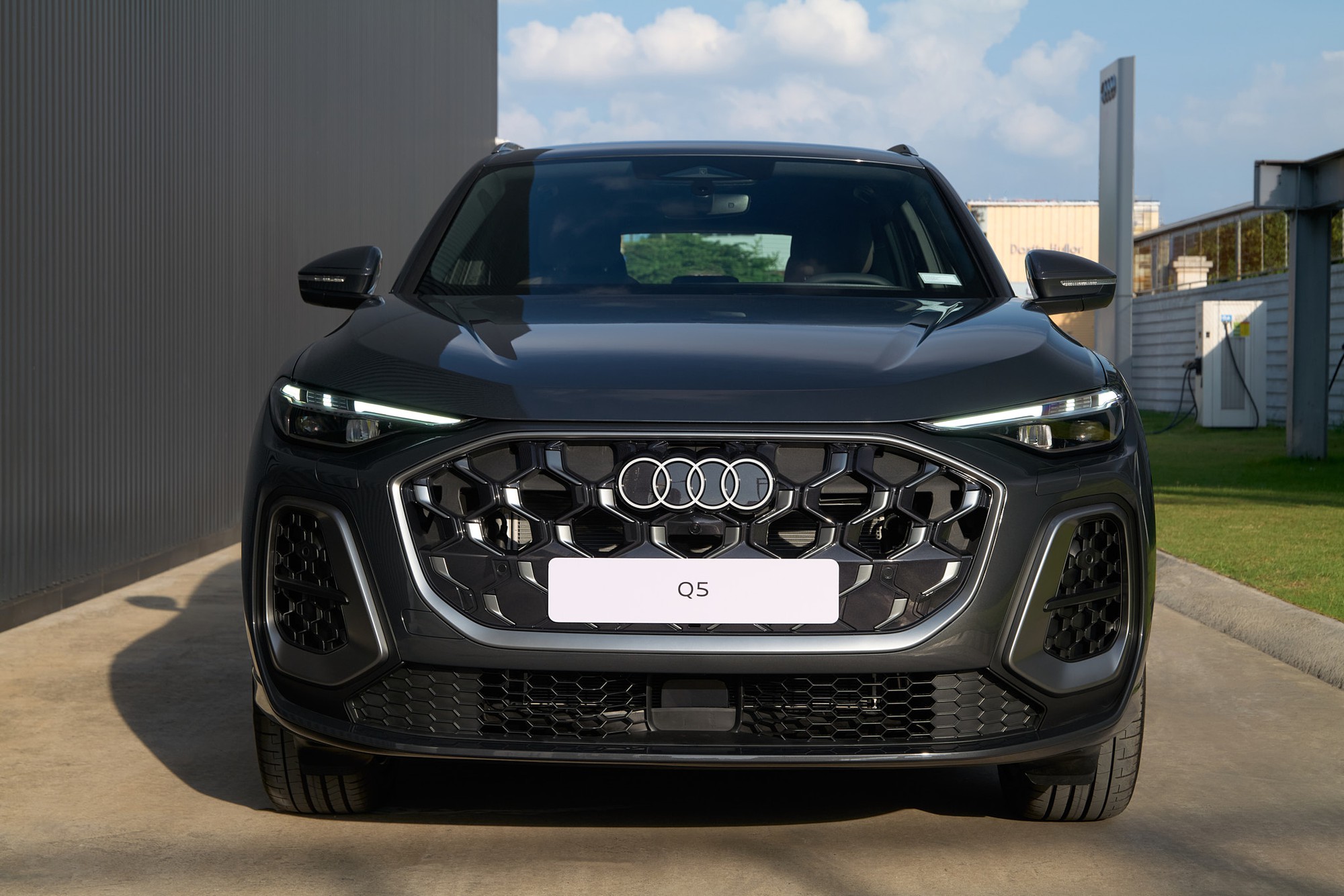 Audi Q5 2026 chốt giá từ 2,849 tỷ đồng tại Việt Nam: 2 kiểu dáng, nền tảng hoàn toàn mới, có ADAS - Ảnh 15.