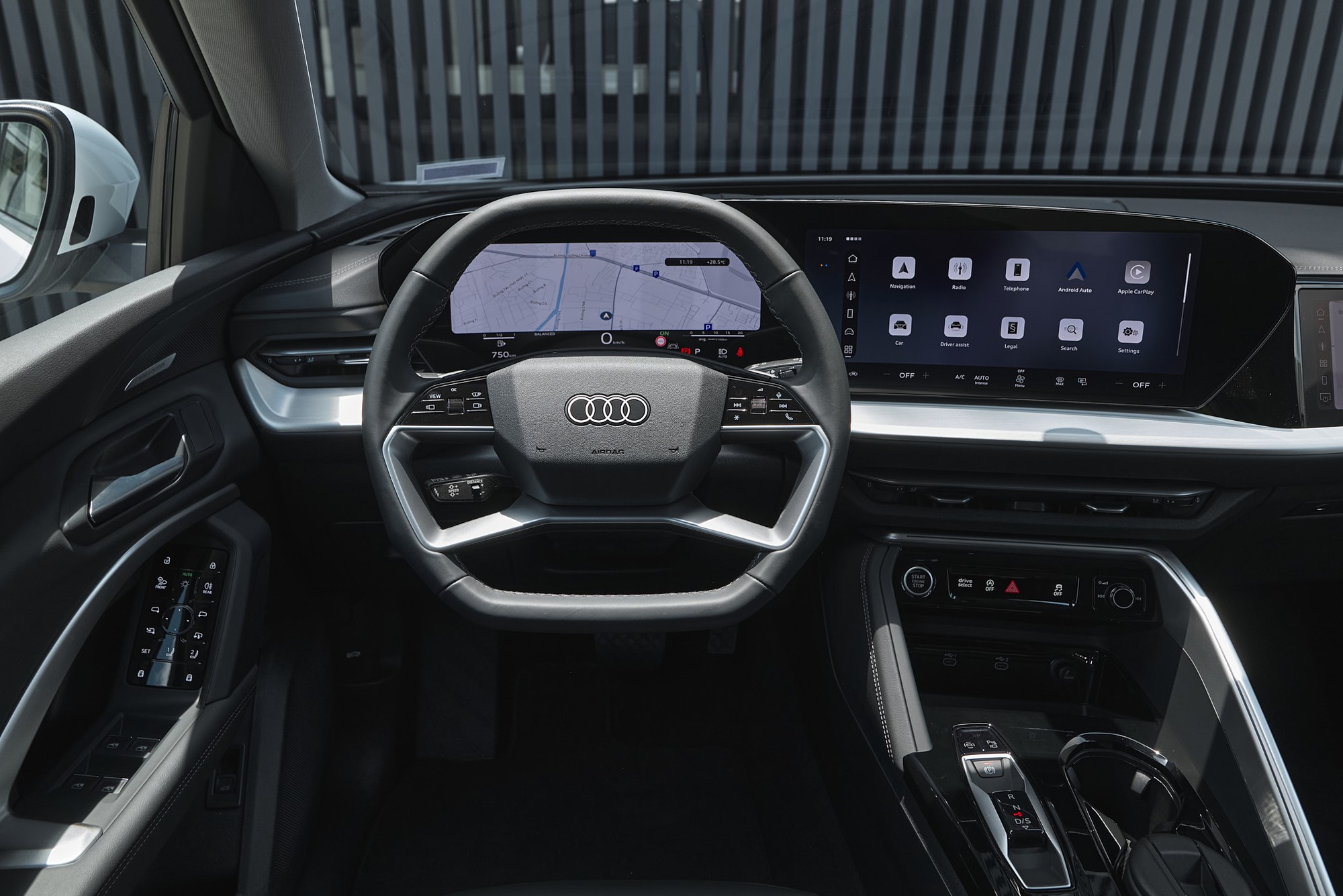 Audi Q5 2026 chốt giá từ 2,849 tỷ đồng tại Việt Nam: 2 kiểu dáng, nền tảng hoàn toàn mới, có ADAS - Ảnh 5.