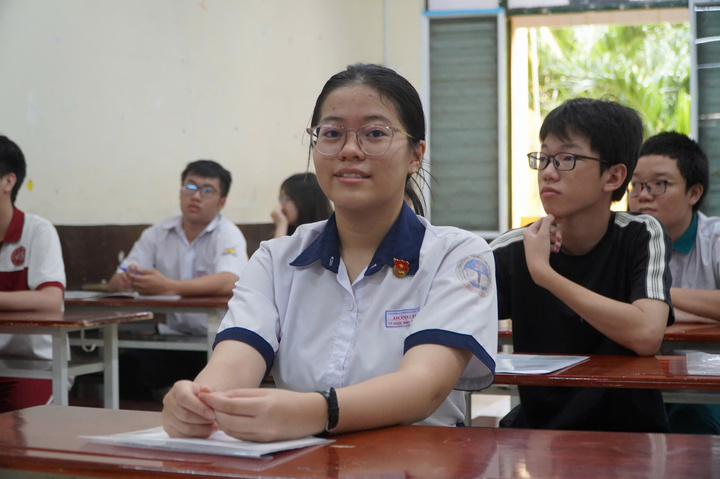Điểm chuẩn thi v&agrave;o lớp 10 TP . HCM 2026 c&ocirc;ng bố , lớp chuy&ecirc;n cao nhất 39 , 25 điểm - Ảnh 3.