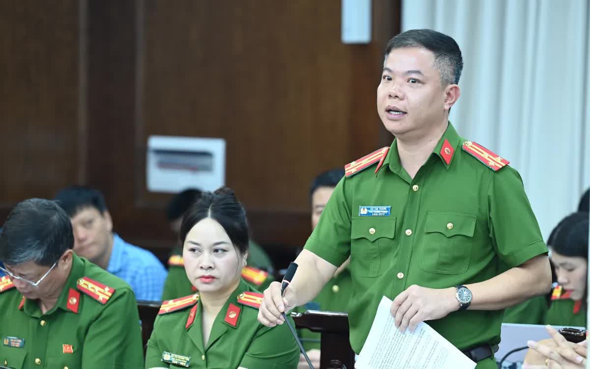 Thượng t&aacute; Đỗ Thế Thắng, Ph&oacute; Trưởng ph&ograve;ng Cảnh s&aacute;t điều tra tội phạm về tham nhũng, kinh tế, bu&ocirc;n lậu (PC03), C&ocirc;ng an H&agrave; Nội. 