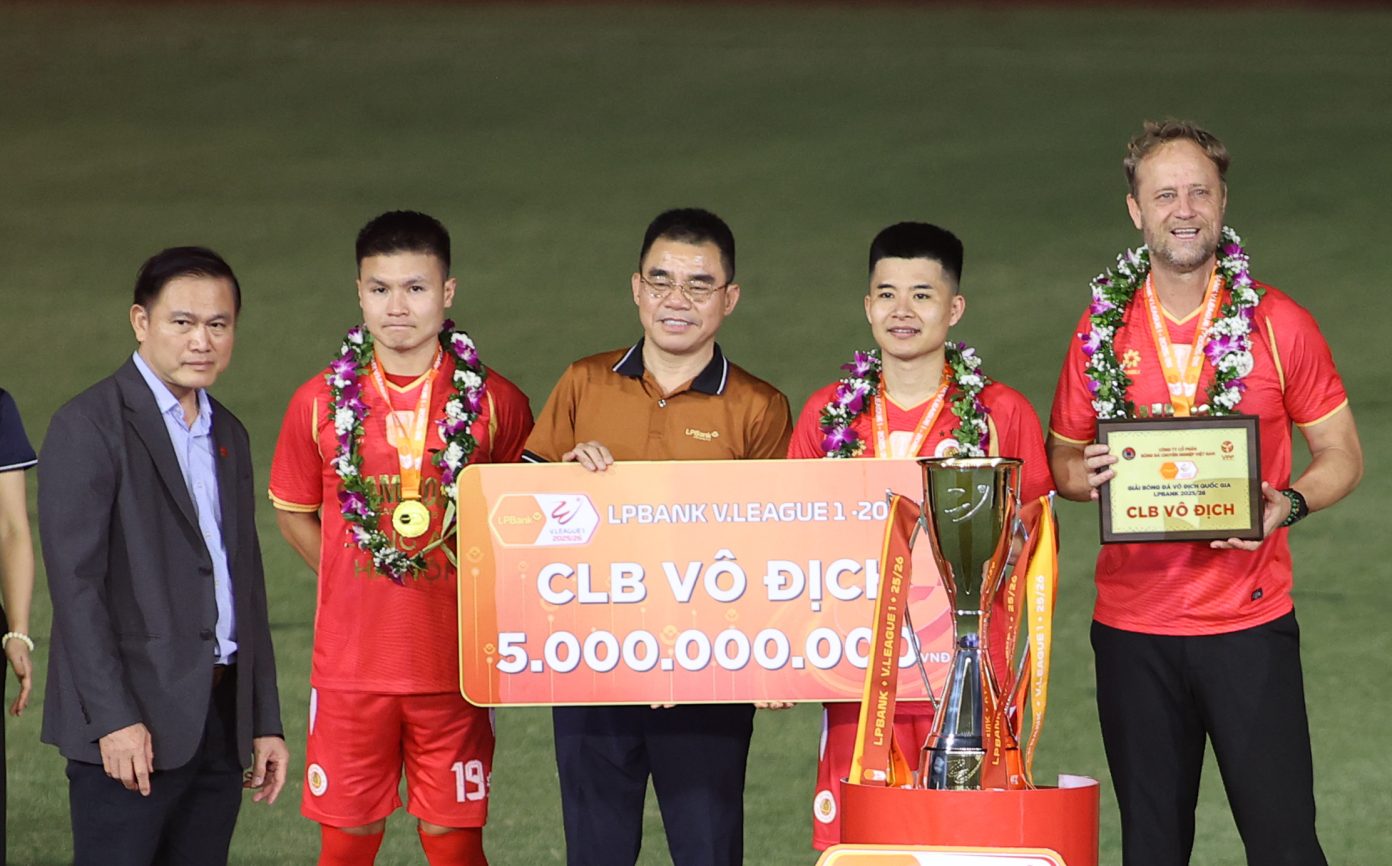 Công an Hà Nội cần thêm 1 điểm để phá kỷ lục V-League - Ảnh 8.