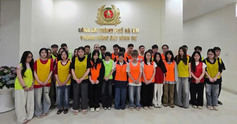 Bắt Giám đốc công ty truyền thông Phạm Ngọc Mạnh và 17 đối tượng vi phạm pháp luật - Ảnh 2. Bắt Giám đốc công ty truyền thông Phạm Ngọc Mạnh và 17 đối tượng vi phạm pháp luật - Ảnh 2.