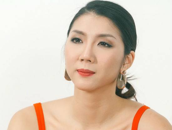 Nữ nghệ sĩ Việt l&agrave; mẹ đơn th&acirc;n phải đ&oacute;ng cửa c&ocirc;ng ty ở Mỹ: "Kh&ocirc;ng hiểu luật chơi phải trả gi&aacute; đắt" - Ảnh 1.