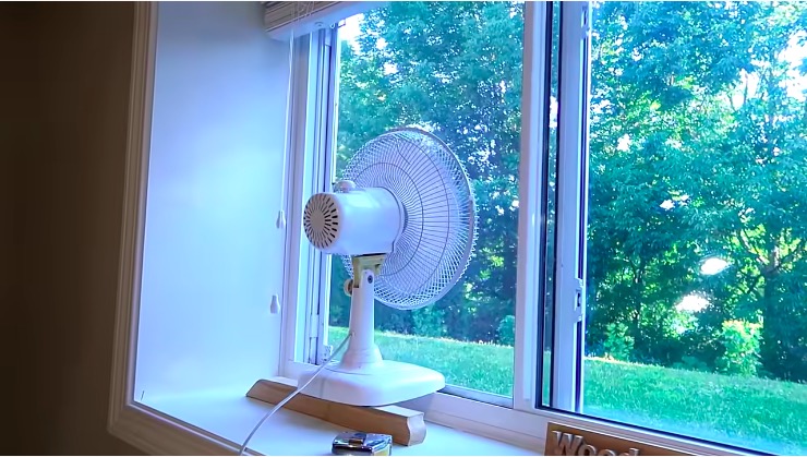 Không cần chỉnh số to nhất, bật quạt thế này vào ban đêm mát hơn bình thường: EVN hướng dẫn - Ảnh 3.