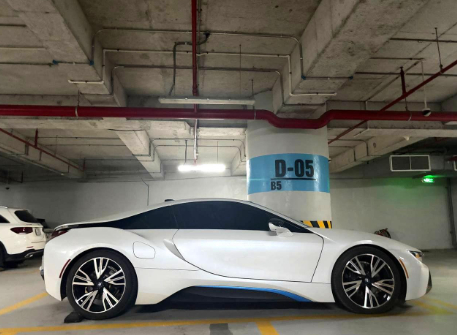 Hot: "Si&ecirc;u Sale" bất ngờ của Tập đo&agrave;n Sơn Hải c&oacute; h&agrave;ng loạt si&ecirc;u xe, Bentley Flying Spur v&agrave; BMW i8 g&oacute;p mặt - Ảnh 3.