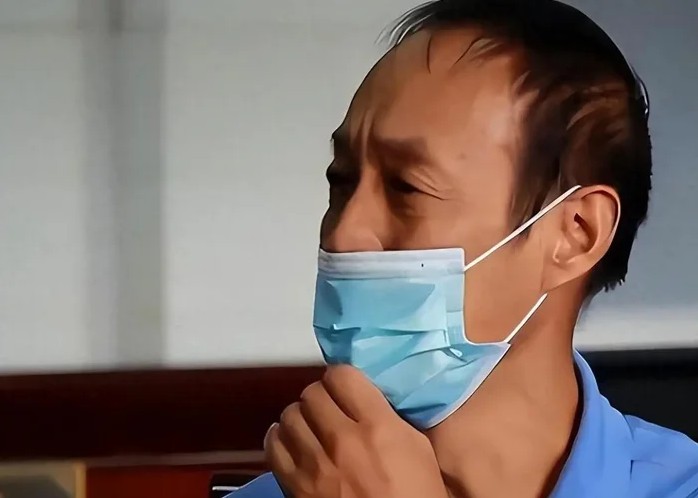 Cả đời sống cô độc, cụ ông để lại hơn 8 tỷ đồng: 4 người con biệt tích 60 năm đồng loạt xuất hiện - Ảnh 3.
