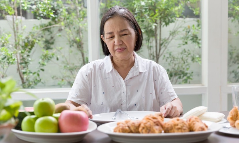 Người phụ nữ qua đời sau 9 th&aacute;ng ph&aacute;t hiện ung thư dạ d&agrave;y, con trai cả bật kh&oacute;c: "Gi&aacute; như t&ocirc;i để &yacute; khi mẹ ch&aacute;n ăn&hellip;" - Ảnh 1.