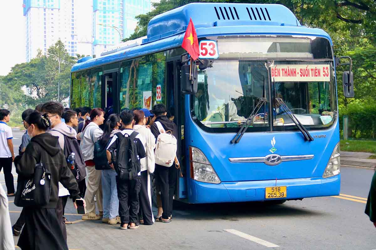 Tuyến xe buýt nằm trong đề xuất nhưng cuối cùng không được miễn phí vé: Nguyên nhân thật sự đằng sau - Ảnh 2.