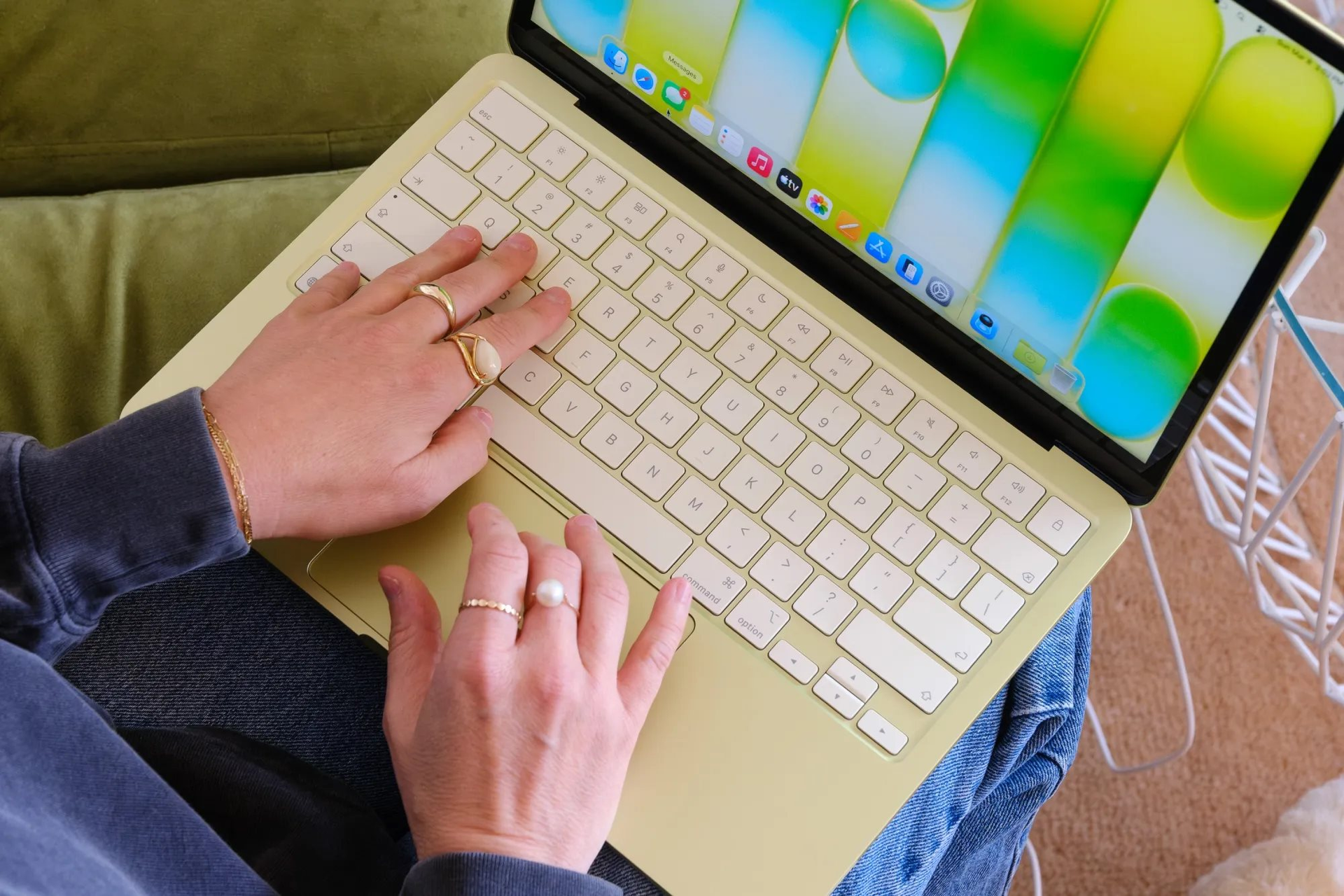 Trải nghiệm MacBook Neo: Tại sao vợ t&ocirc;i quay lại với Windows chỉ Sau 2 tuần - Ảnh 1.