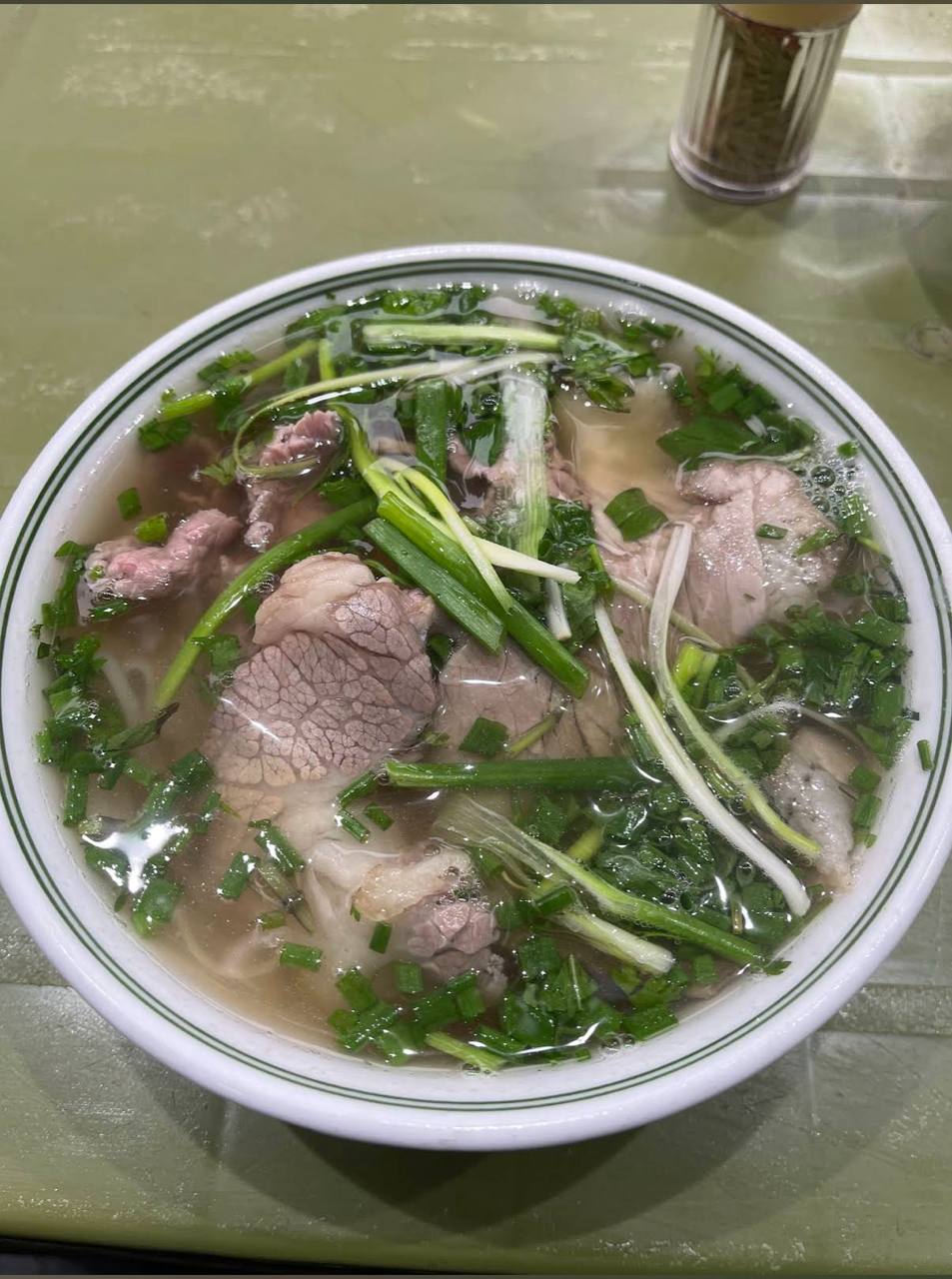 Cẩm nang ẩm thực quanh Nhà tù hỏa lò: Những địa chỉ không thể bỏ lỡ - Ảnh 4. Cẩm nang ẩm thực quanh Nhà tù hỏa lò: Những địa chỉ không thể bỏ lỡ - Ảnh 4.
