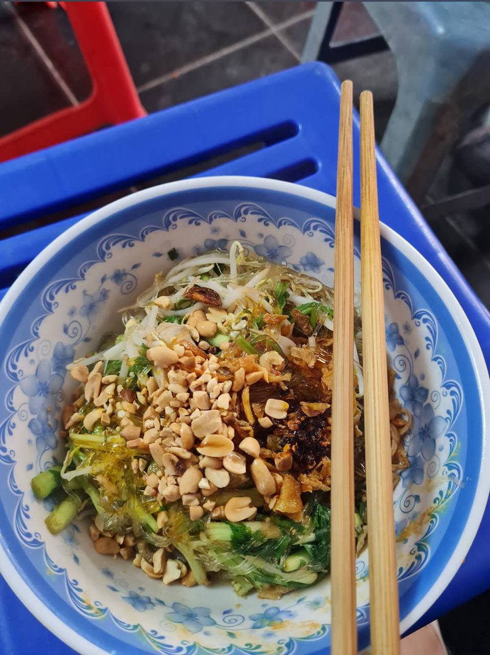 Cẩm nang ẩm thực quanh Nhà tù hỏa lò: Những địa chỉ không thể bỏ lỡ - Ảnh 13. Cẩm nang ẩm thực quanh Nhà tù hỏa lò: Những địa chỉ không thể bỏ lỡ - Ảnh 13.