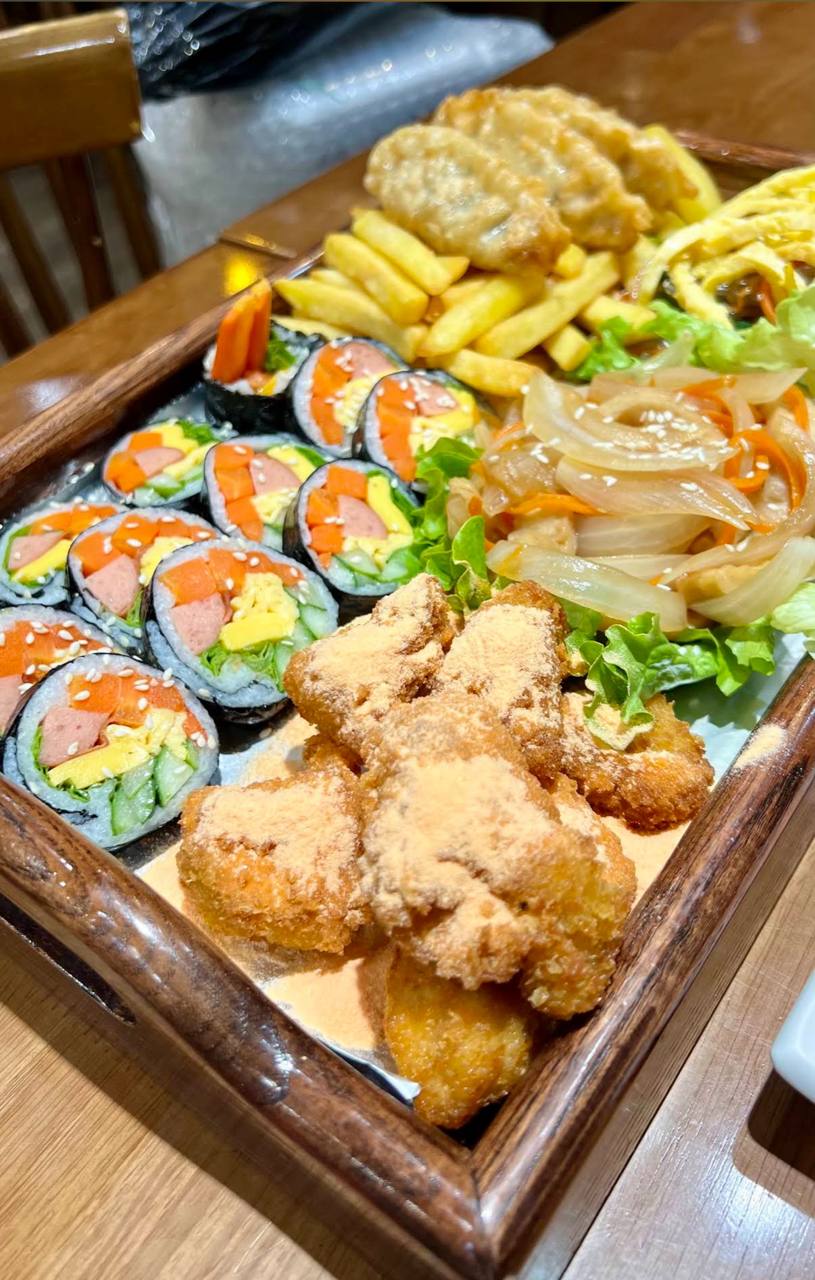 Cẩm nang ẩm thực quanh Nhà tù hỏa lò: Những địa chỉ không thể bỏ lỡ - Ảnh 18. Cẩm nang ẩm thực quanh Nhà tù hỏa lò: Những địa chỉ không thể bỏ lỡ - Ảnh 18.