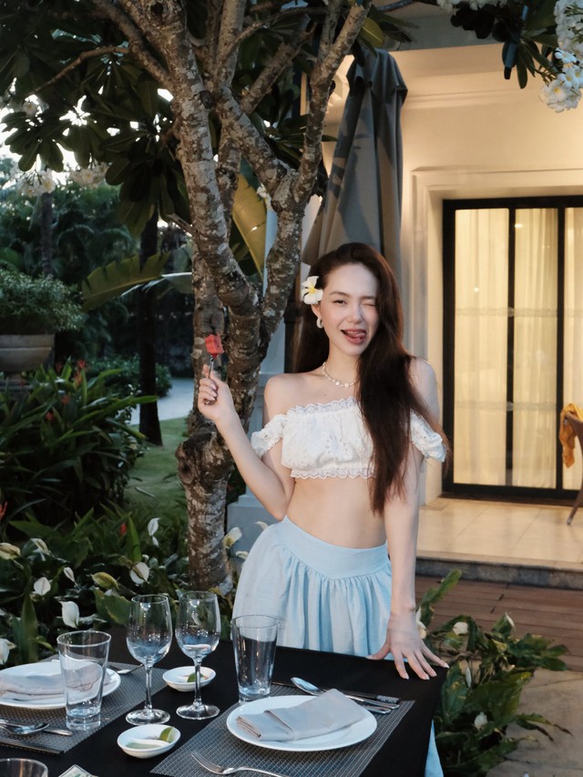 Nhan sắc n&oacute;ng bỏng của nữ nghệ sĩ sinh con trai cho đại gia dệt may - Ảnh 2.