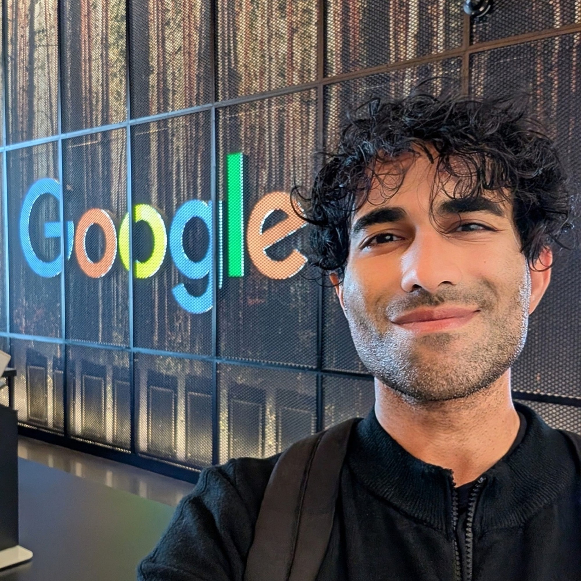 Nhân viên Google phát triển công cụ AI Gmail độc đáo trước khi bị sa thải - Ảnh 4.