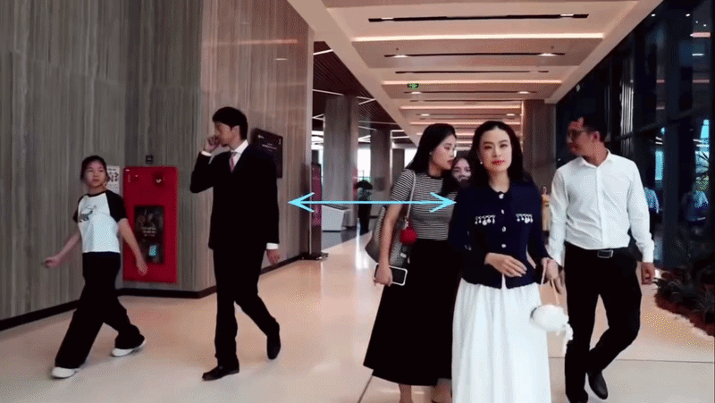 Clip mới nhất của Đen V&acirc;u v&agrave; Ho&agrave;ng Thuỳ Linh, phải c&aacute;ch nhau cả m&eacute;t như người xa lạ- Ảnh 1.