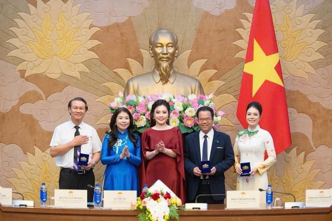 NTK Thoa Trần đồng h&agrave;nh c&ugrave;ng Miss Multicultural World 2026 - Ảnh 4.