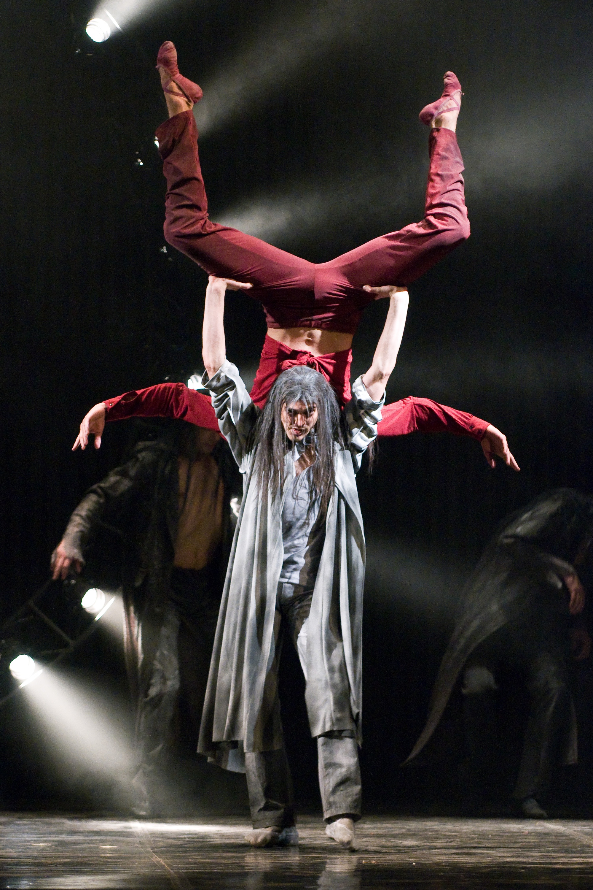 Eifman Ballet trở lại Việt Nam với kiệt t&aacute;c ballet Eugene Onegin - Ảnh 4.