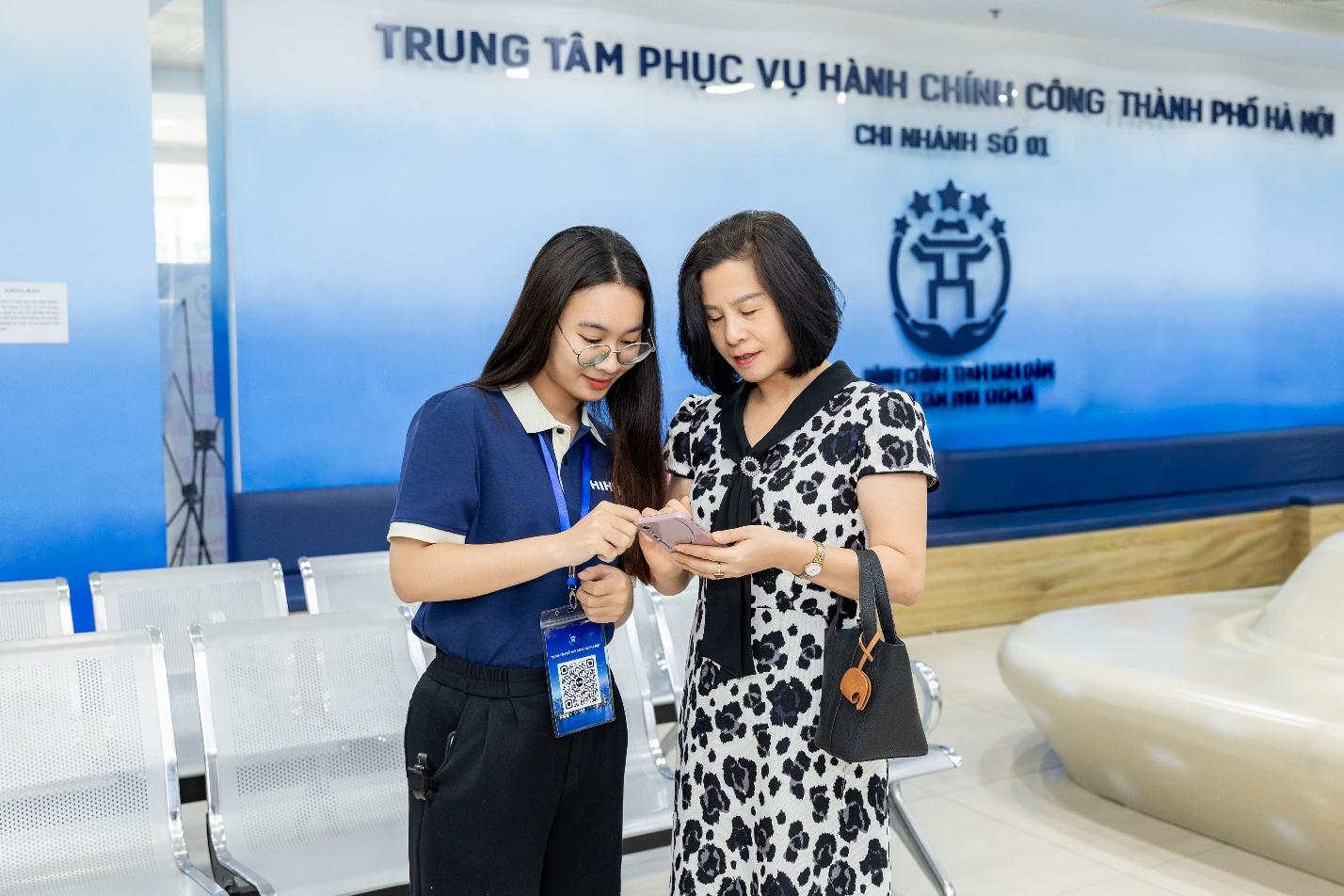 Từ câu chuyện về thủ tục hành chính: Vì sao tiếng nói thật của người dân cần một “vùng an toàn”? - Ảnh 1.