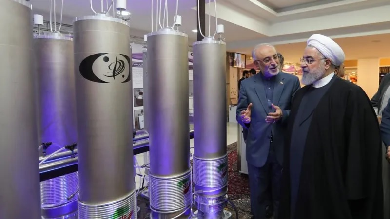 Mỹ đầu tư ngân sách 672 triệu USD trong ngân sách Mỹ 2026 để xử lý kho uranium Iran - Ảnh 1.