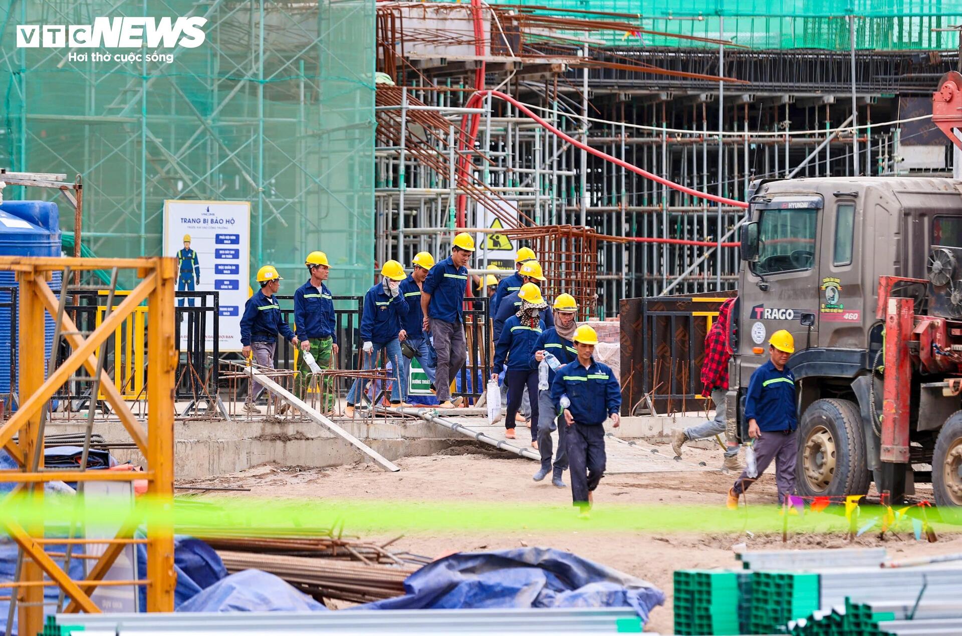 Diện mạo s&acirc;n vận động H&ugrave;ng Vương 135 . 000 Chỗ ngồi sau nửa năm thi c&ocirc;ng thần tốc - Ảnh 15.