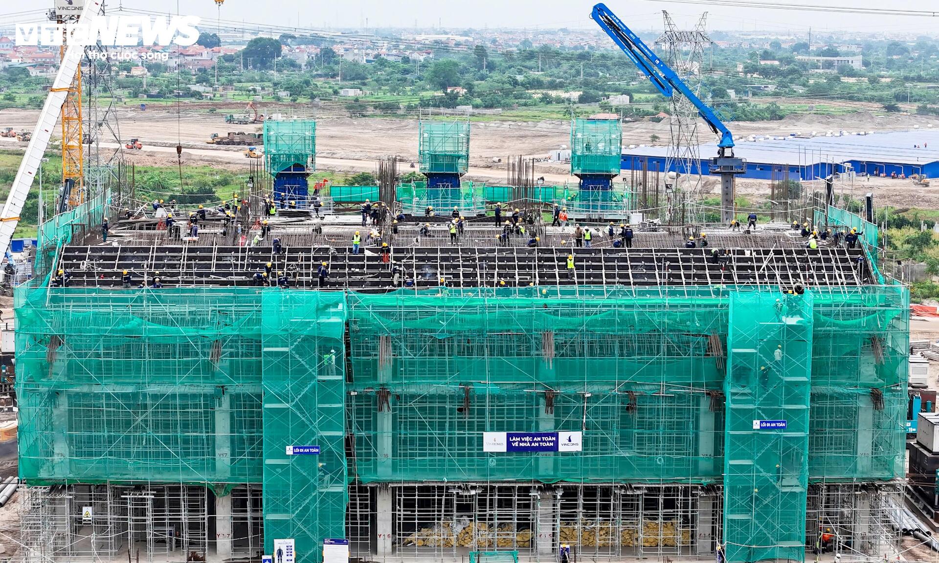Diện mạo s&acirc;n vận động H&ugrave;ng Vương 135 . 000 Chỗ ngồi sau nửa năm thi c&ocirc;ng thần tốc - Ảnh 3.