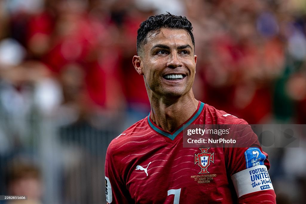 Ronaldo tiếp tục "săn b&agrave;n thắng", Messi l&ecirc;n ghế dự bị - Ảnh 2.