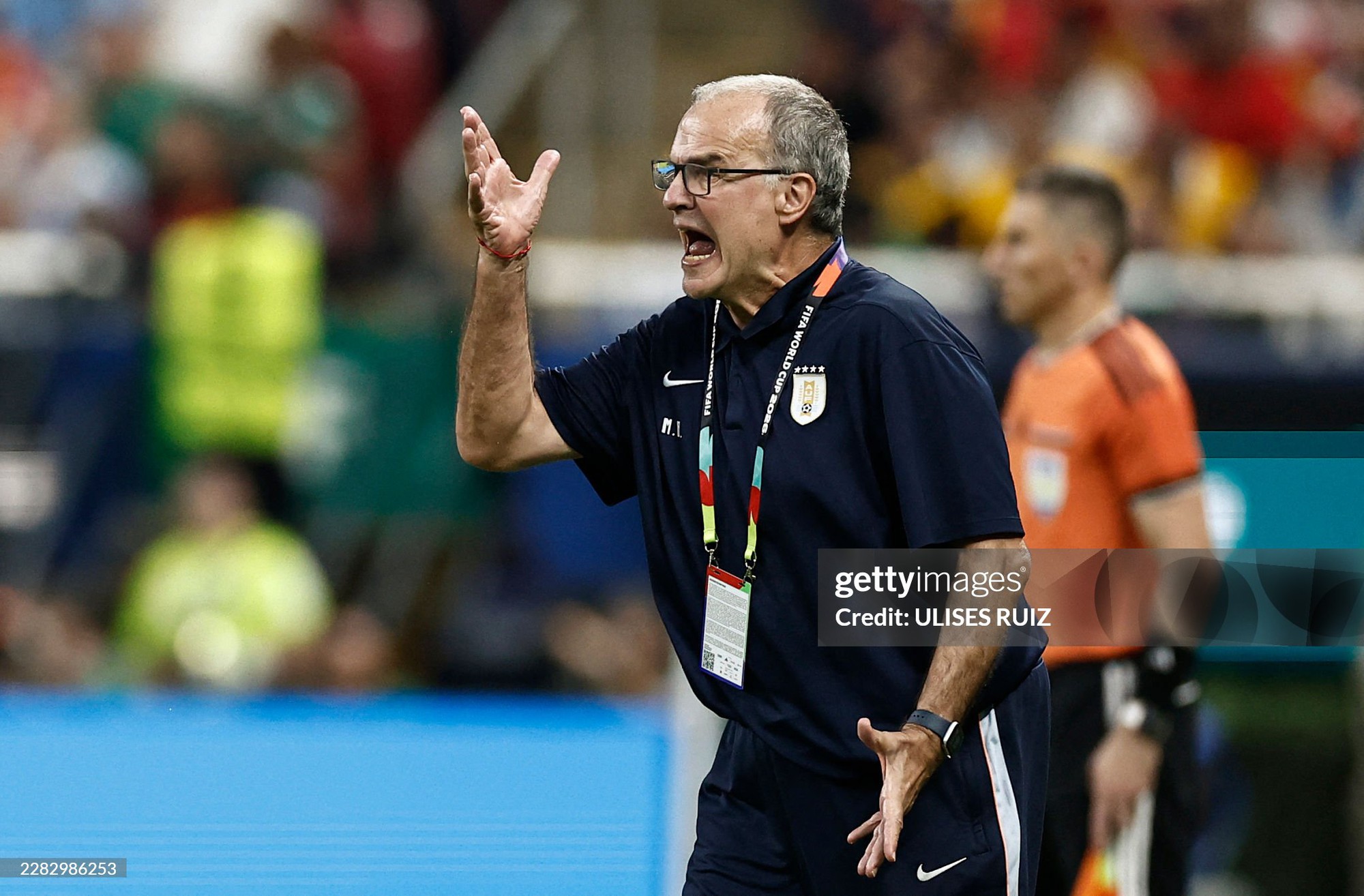&ldquo;Vỡ vụn&rdquo; từ b&ecirc;n trong, đội tuyển 2 lần v&ocirc; địch World Cup dừng bước &ecirc; chề ngay từ v&ograve;ng bảng  - Ảnh 2.