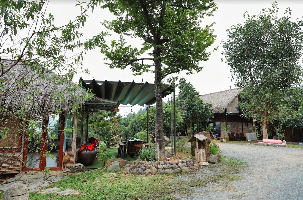 "&Ocirc;ng ho&agrave;ng nhạc đỏ" chia tay vợ đẹp như hoa hậu, thấy sướng khi sống 1 m&igrave;nh tr&ecirc;n đồi ở Thạch Thất - Ảnh 7.