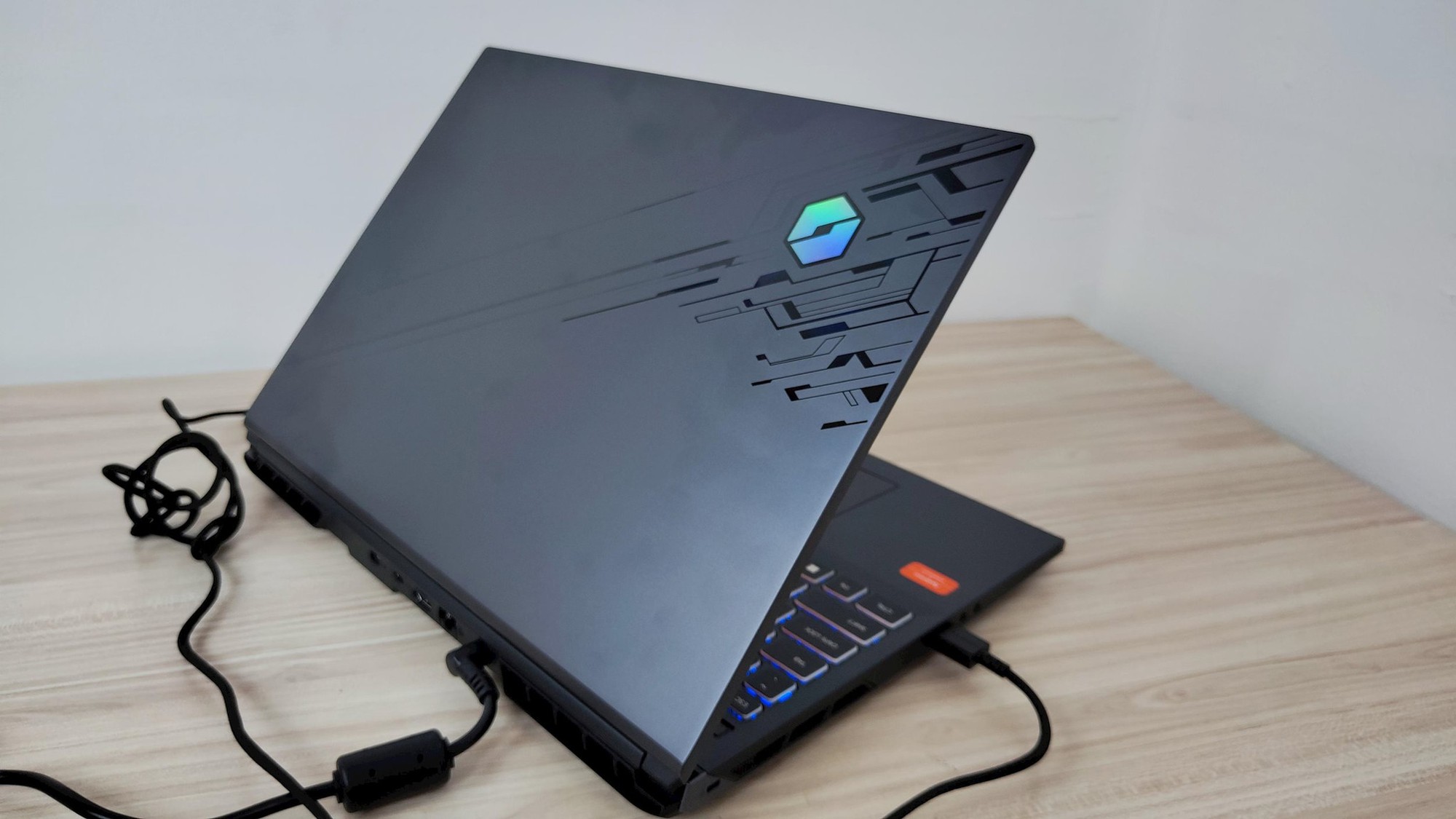 Người Nga đổ x&ocirc; mua laptop Trung Quốc Mechrevo: Xu hướng thị trường c&ocirc;ng nghệ 2026 - Ảnh 4.