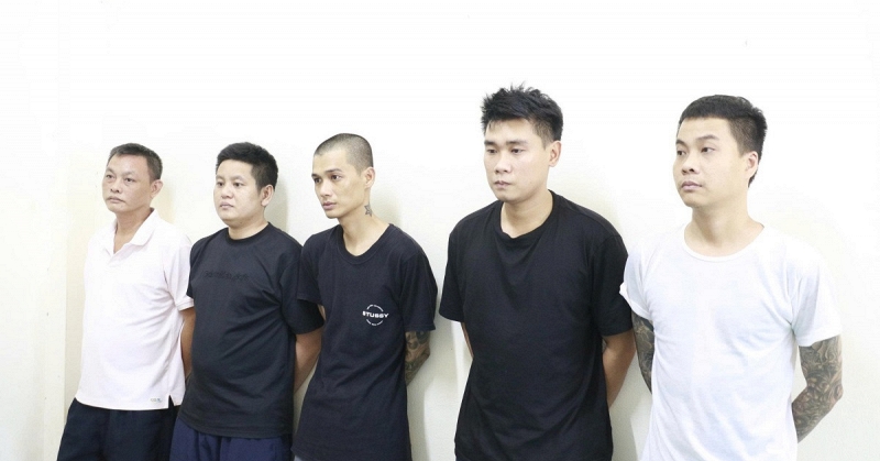 C&aacute;c mũi trinh s&aacute;t đồng loạt kh&aacute;m x&eacute;t, bắt Vũ Văn Bốn SN 1986 c&ugrave;ng 93 đối tượng - Ảnh 2.