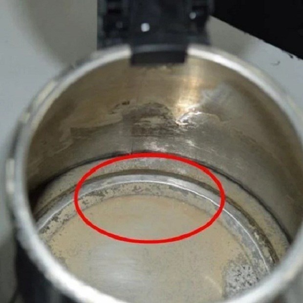 Nh&agrave; cũ nhưng kh&ocirc;ng bẩn: 10 vị tr&iacute; cần giữ sạch sẽ - Ảnh 1.