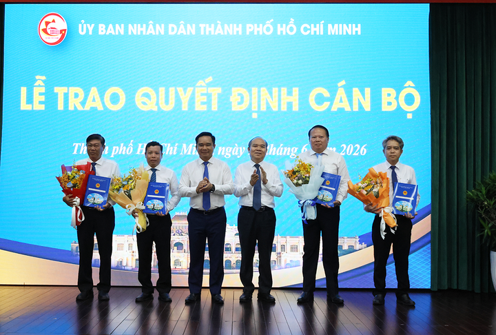 Điều động l&atilde;nh đạo TP . HCM 2026: Loạt bổ nhiệm quan trọng cho sự Ph&aacute;t triển Th&agrave;nh phố - Ảnh 1.