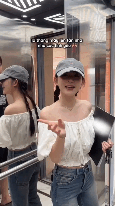 C&ocirc; d&acirc;u viral TikTok khoe nh&agrave; t&acirc;n h&ocirc;n mới tậu: C&oacute; thang m&aacute;y l&ecirc;n tận cửa, view tầng thượng nh&igrave;n thẳng Landmark 81 - Ảnh 6.