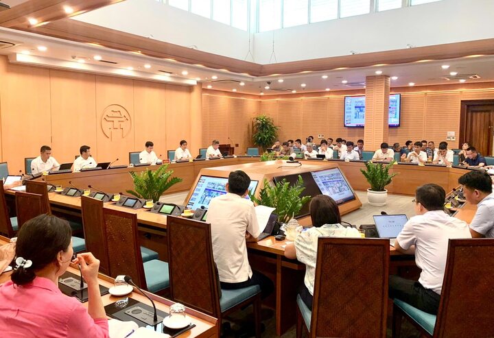 Ph&oacute; Chủ tịch H&agrave; Nội y&ecirc;u cầu đẩy nhanh giải ph&oacute;ng mặt bằng H&agrave; Nội cho 9 dự &aacute;n cầu - Ảnh 1.