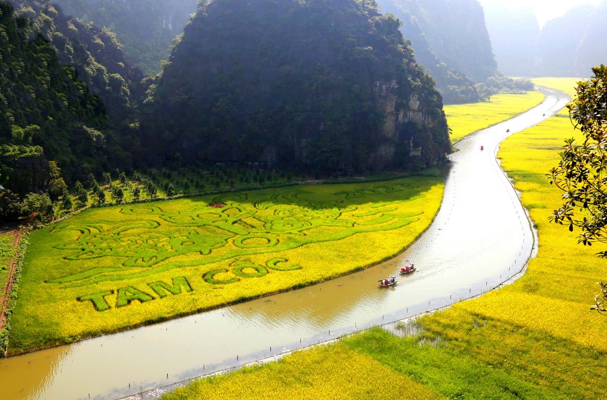 Cẩm nang kh&aacute;m ph&aacute; Ninh B&igrave;nh th&aacute;ng 6: Đi đ&acirc;u, ăn g&igrave; để tr&aacute;nh n&oacute;ng - Ảnh 1.