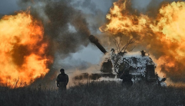 Kramatorsk rực lửa, Ukraine sơ t&aacute;n quy m&ocirc; lớn &ndash; &Ocirc;ng Putin tuy&ecirc;n bố n&oacute;ng, kịch bản 30 vạn qu&acirc;n tiến c&ocirc;ng Kiev lộ diện? - Ảnh 3.