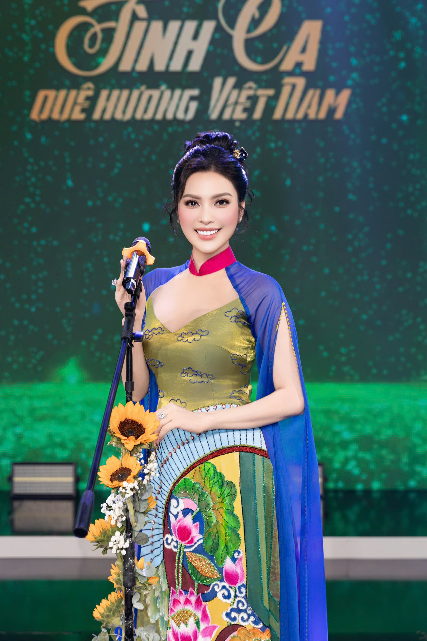 Kim Huyền S&acirc;m tiết lộ mối duy&ecirc;n gần 20 năm với NTK Kenny Th&aacute;i - Ảnh 2.