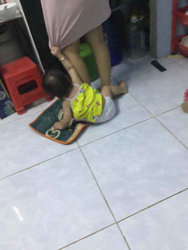 Trẻ b&aacute;m mẹ v&agrave; kh&ocirc;ng b&aacute;m mẹ: Sự kh&aacute;c biệt khi trưởng th&agrave;nh - Ảnh 2.