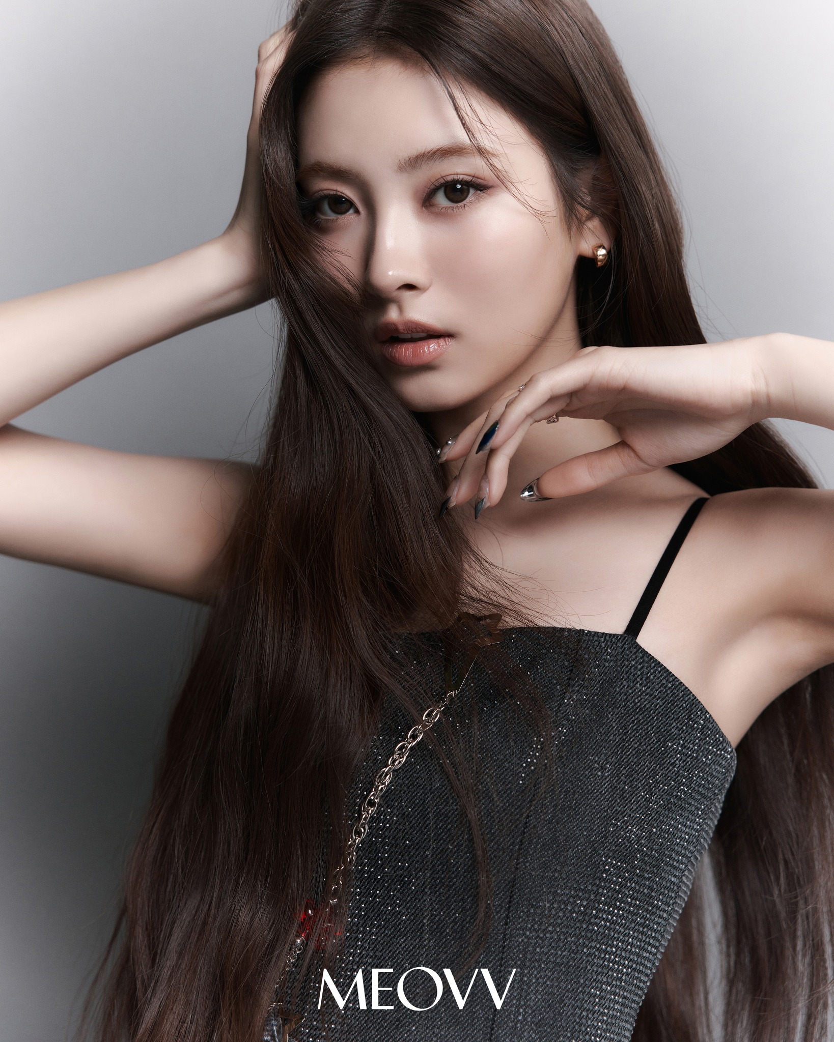 Đệ nhất mỹ nh&acirc;n showbiz thế hệ mới đẹp như tượng tạc vẫn kh&ocirc;ng h&agrave;i l&ograve;ng kh&aacute;n giả, lộ dấu vết h&uacute;t mỡ g&acirc;y sốc - Ảnh 9.