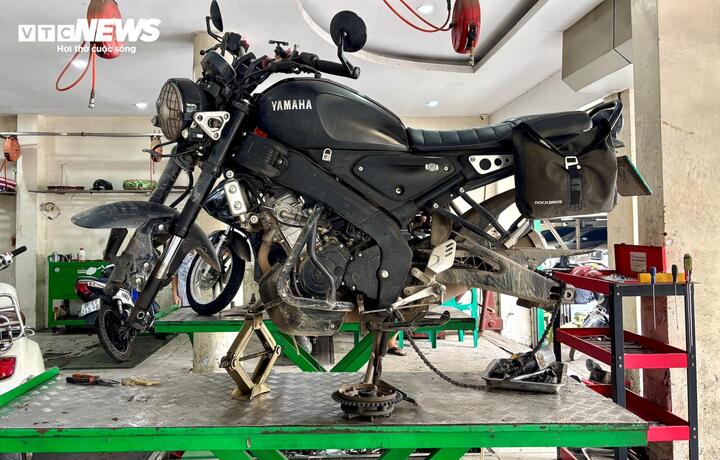 Kh&aacute;ch chịu chi tiền bảo dưỡng xe chạy xăng E10, thợ sửa xe hốt bạc - Ảnh 2.