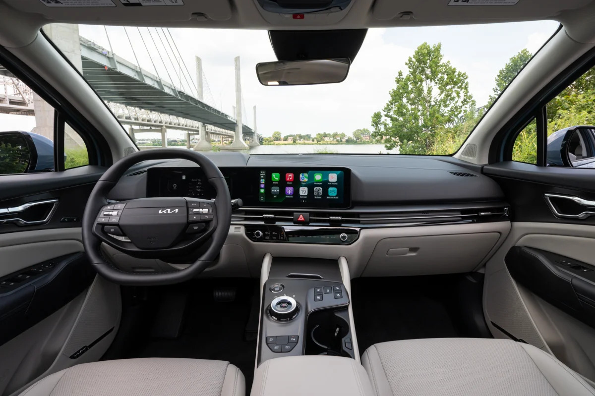 Rộ tin Kia Sportage 2026 tại Việt Nam th&ecirc;m hybrid, bỏ m&aacute;y dầu, h&atilde;ng li&ecirc;n tục nh&aacute; h&agrave;ng nội, ngoại thất mới trước ng&agrave;y ra mắt- Ảnh 19.