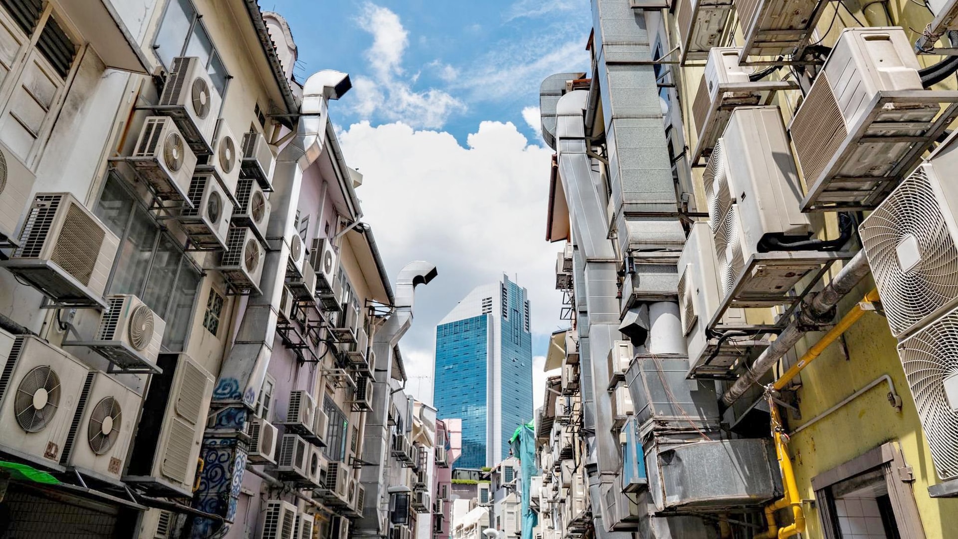 Singapore v&agrave; điều h&ograve;a: Nơi nhiệt độ Ng&ograve;ai trời gần 40 độ Nhưng trong nh&agrave; lạnh như băng - Ảnh 3.