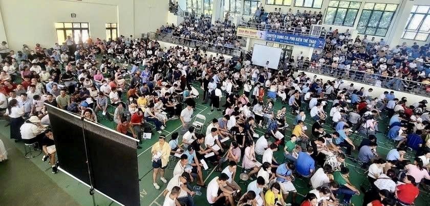C&ocirc;ng an ph&aacute;t th&ocirc;ng b&aacute;o quan trọng về quy hoạch, mở đường - Ảnh 1.
