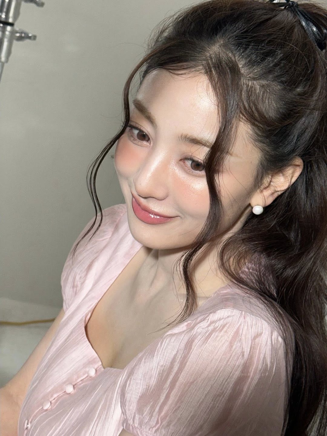 Mỹ nh&acirc;n da n&acirc;u hot nhất ch&acirc;u &Aacute;: Nhan sắc cam thường h&uacute;t 6 triệu view, vẻ đẹp n&oacute;ng bỏng ai cũng thiện cảm- Ảnh 9.