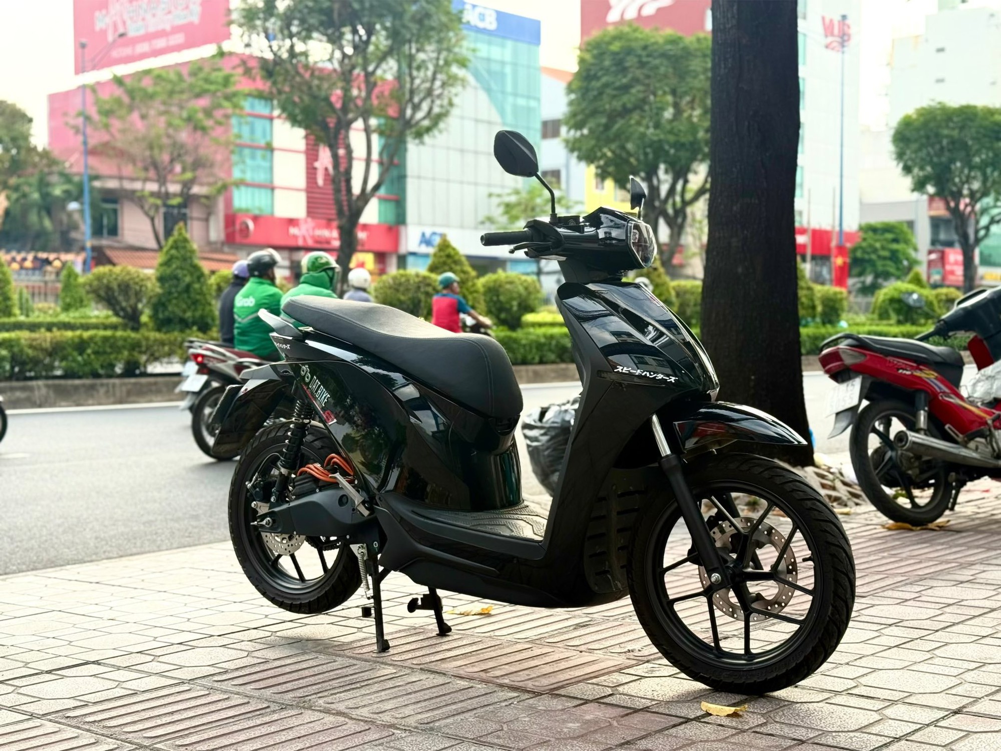 Dưới 60 triệu đồng chọn Honda UC3 hay lấy Dat Bike Quantum S1, bảng này cho thấy xe rẻ hơn chưa chắc yếu thế hơn- Ảnh 2. Dưới 60 triệu đồng chọn Honda UC3 hay lấy Dat Bike Quantum S1, bảng này cho thấy xe rẻ hơn chưa chắc yếu thế hơn- Ảnh 2.