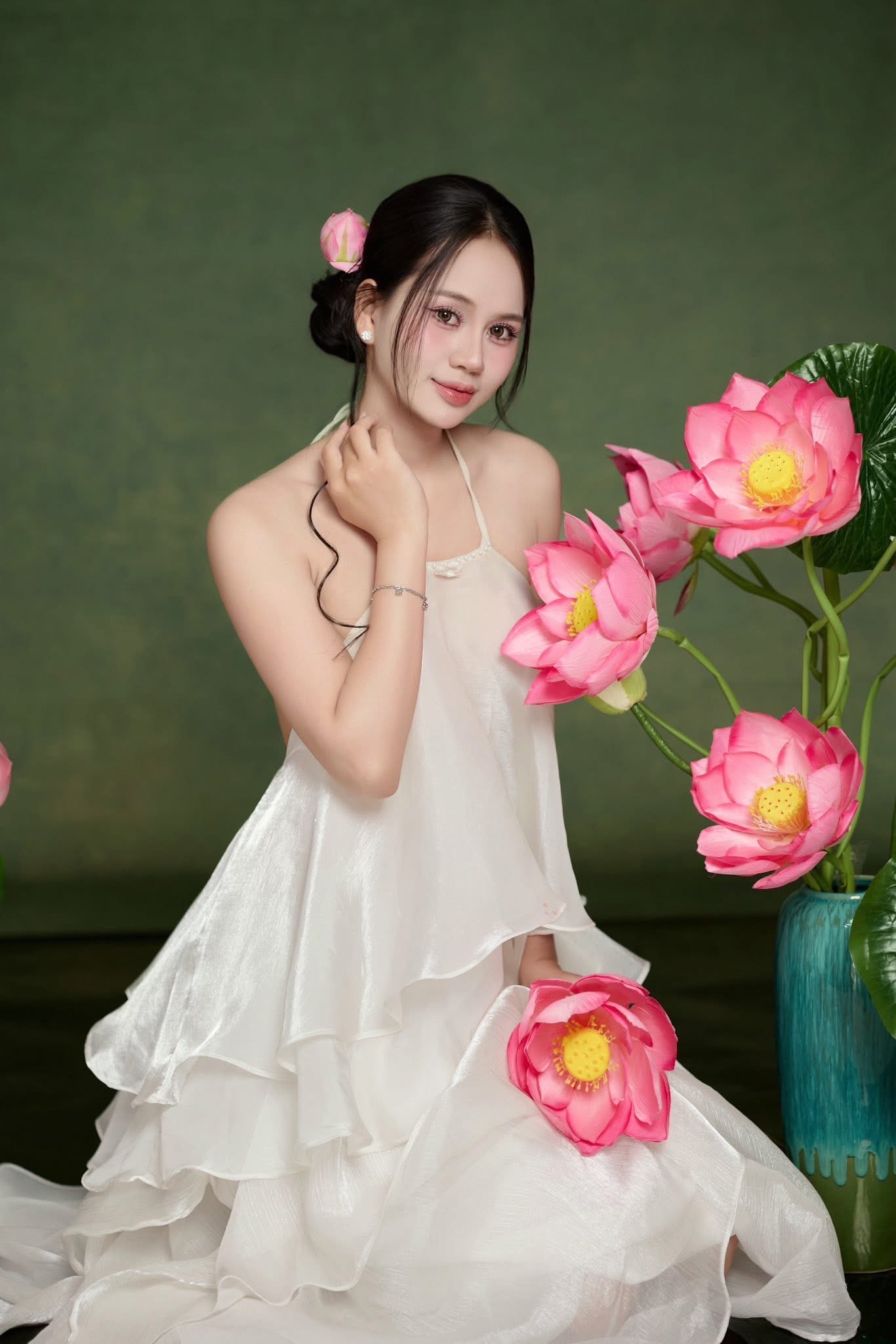 &Aacute; hậu Ho&agrave;ng Th&uacute;y An, qu&ecirc; Hải Ph&ograve;ng ấp ủ giấc mơ lớn sau đăng quang - Ảnh 5.