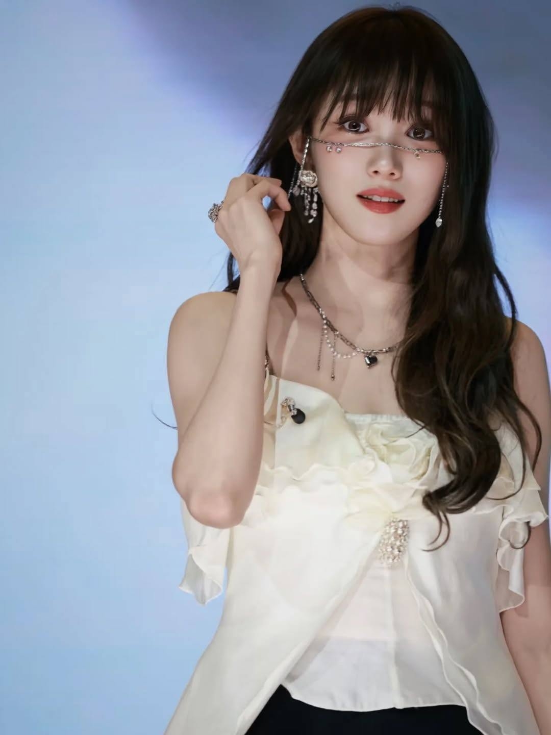 - Ảnh 2. - Ảnh 2.