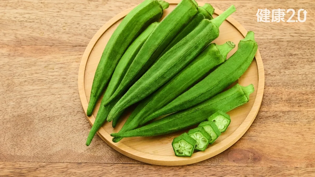 Thứ đậu c&oacute; vị nhớt kh&oacute; ăn lại l&agrave; "thần dược" của n&atilde;o bộ v&agrave; đường huyết: C&aacute;ch ăn đậu bắp để giảm lượng đường trong m&aacute;u, cholesterol xấu - Ảnh 1.