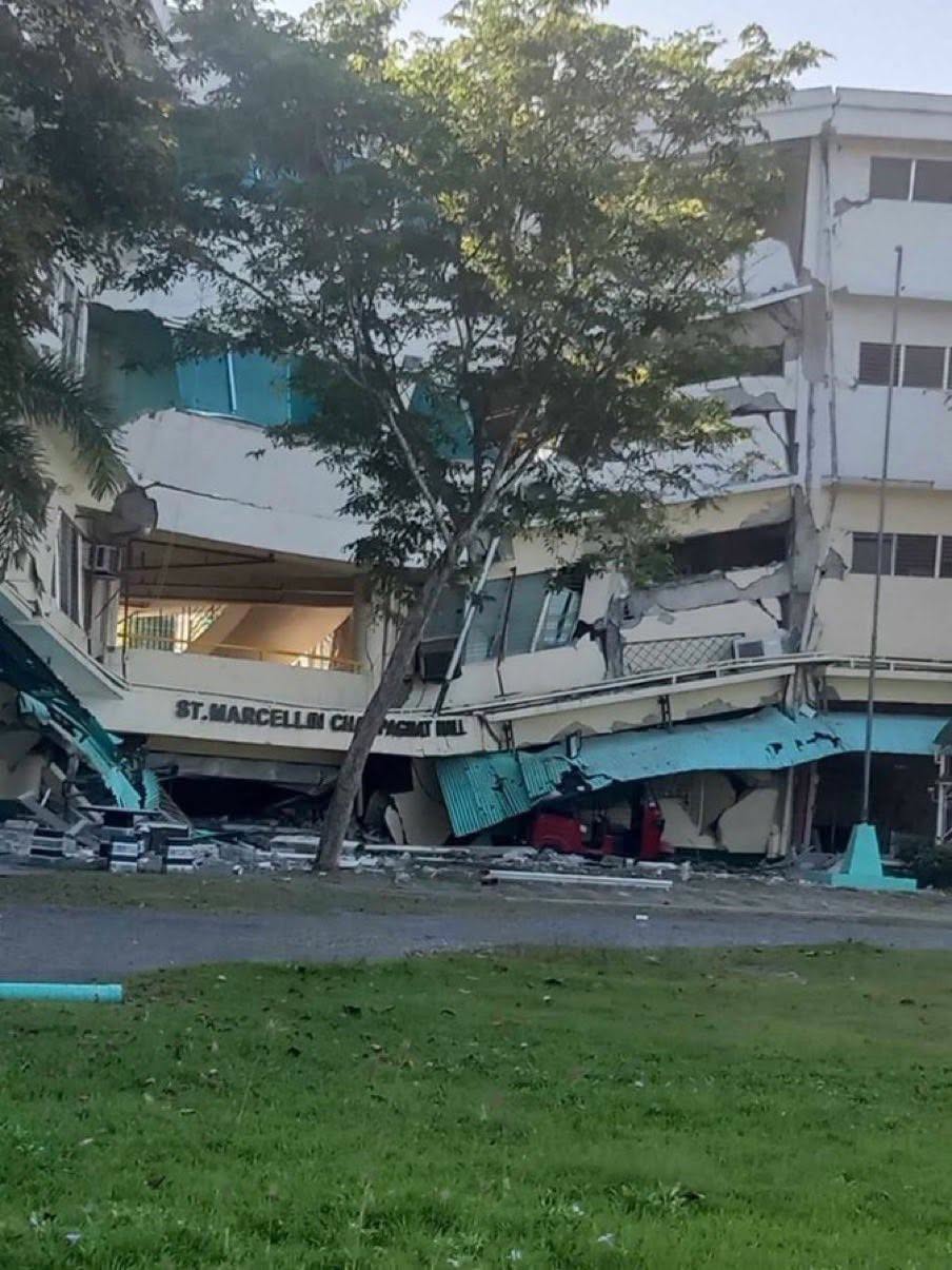Hiện trường tan hoang của trận động đất 7,8 độ ở Philippines - Ảnh 2.